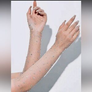 Nude Mesh Sparkling Rhinestone Gloves NEW 🏷️